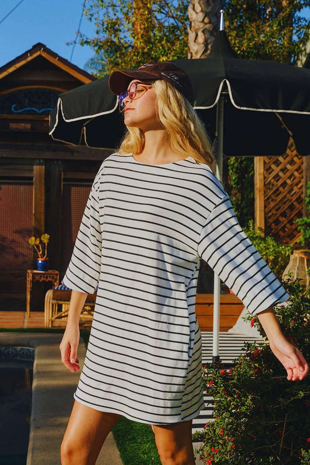 D4379 Boat Neck Oversized Striped Mini T-shirt Dress