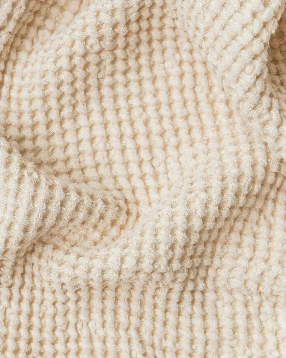 Linen waffle blanket in Vanilla