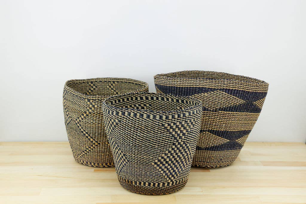 Potted Planter, diamond weave