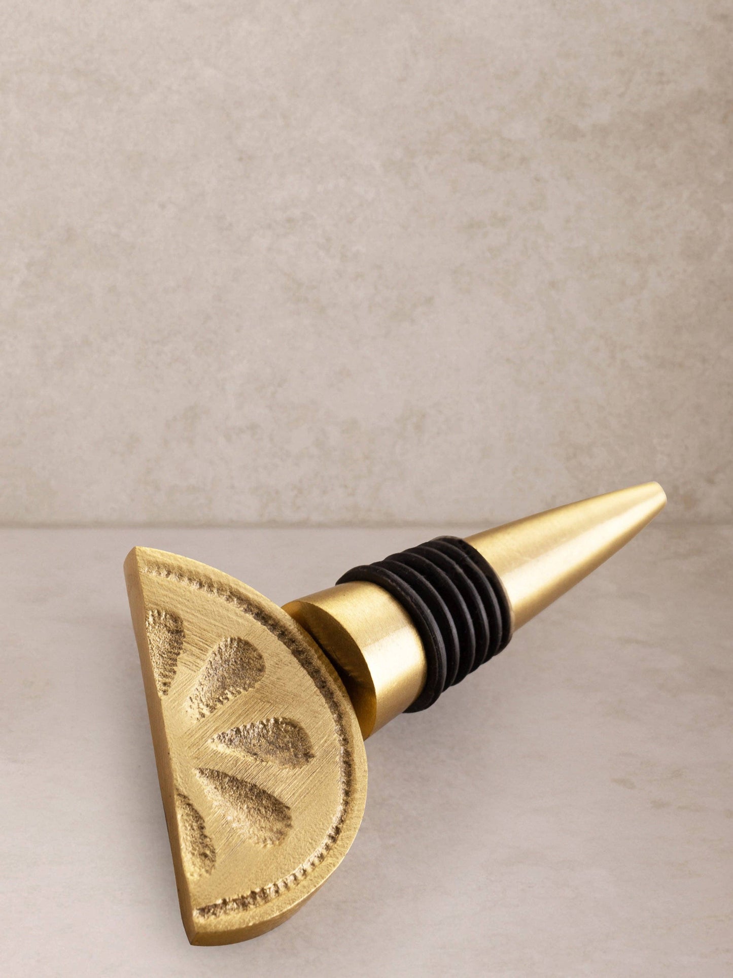 Trellis Wine Bottle Stopper - 4.5" x 2"