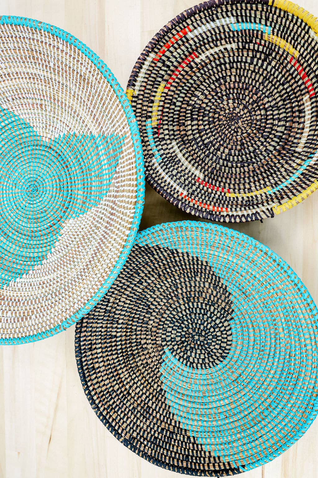 African Wall Basket / Bowl, sweet grass, multi-color