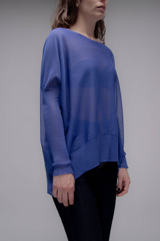 Maxi pullover with boat neckline (3D knit)