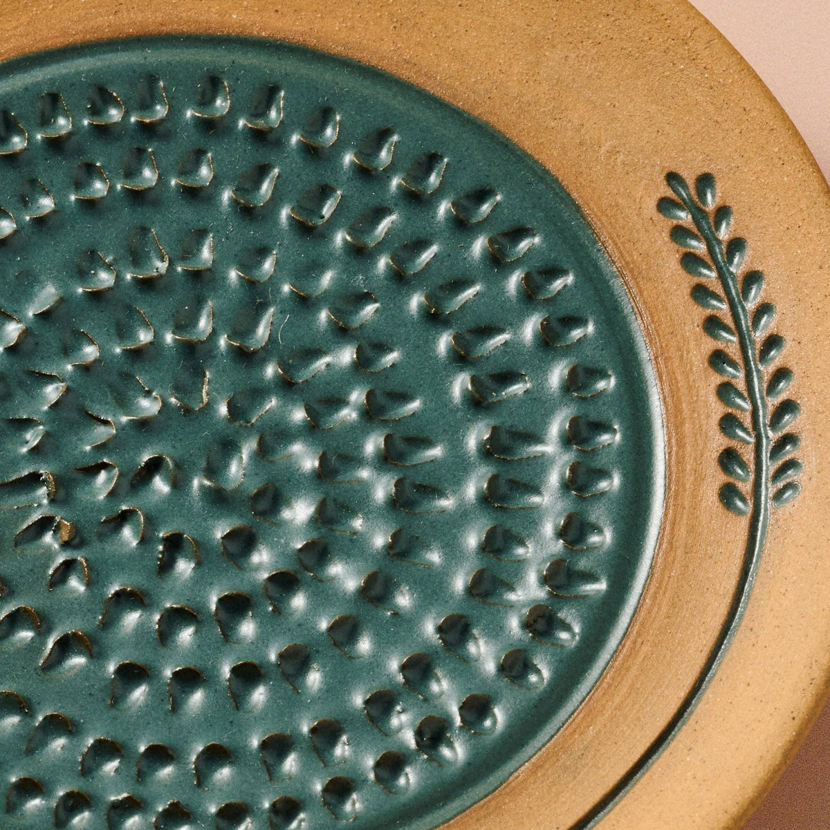 Terai Wheat Ceramic Grater