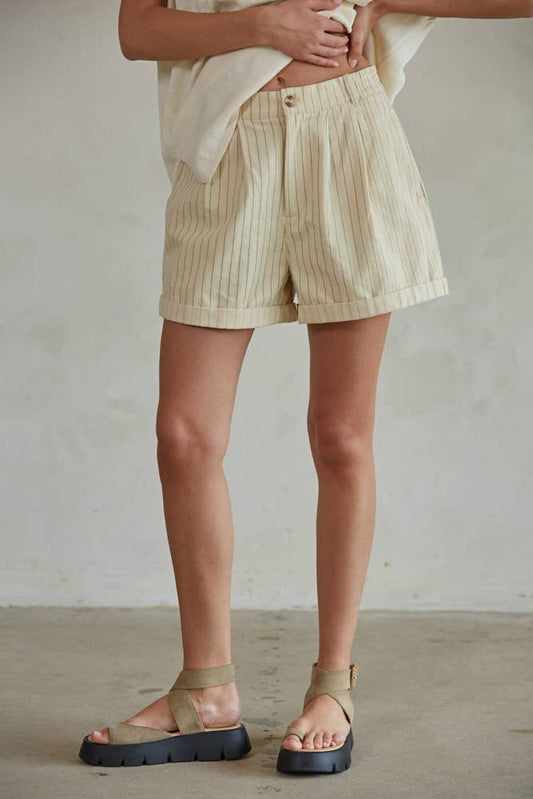 L7364 | Striped Wide Leg Shorts With Pockets