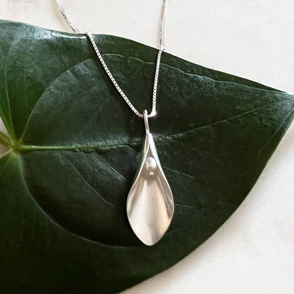 Sacred Lily Necklace