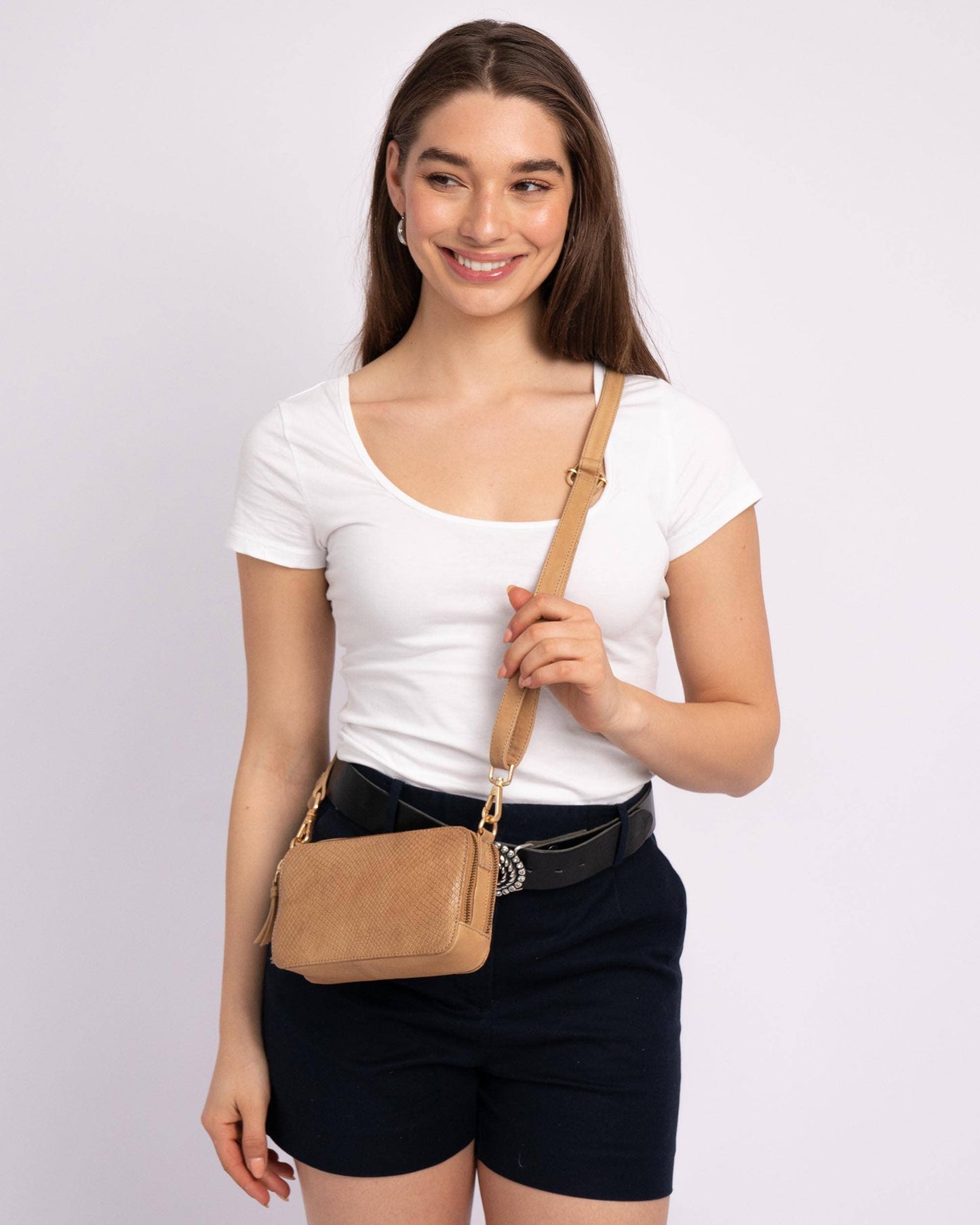 Vries | Leather Crossbody Bag