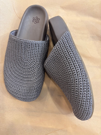 bolinas crotchet clog