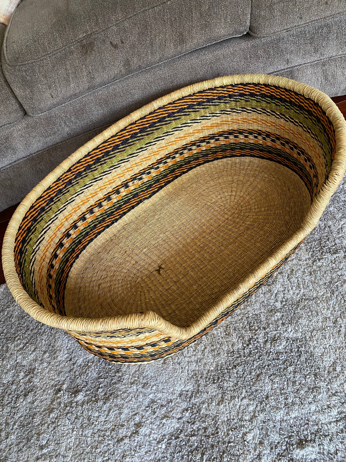 Pet Bed, grass handwoven