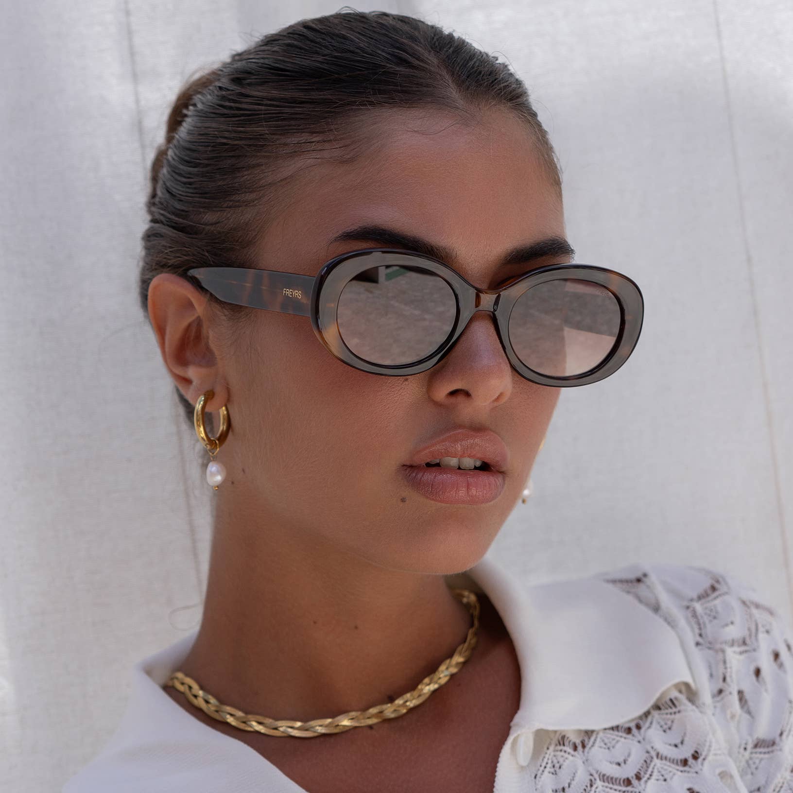Aria  Oval Sunglasses