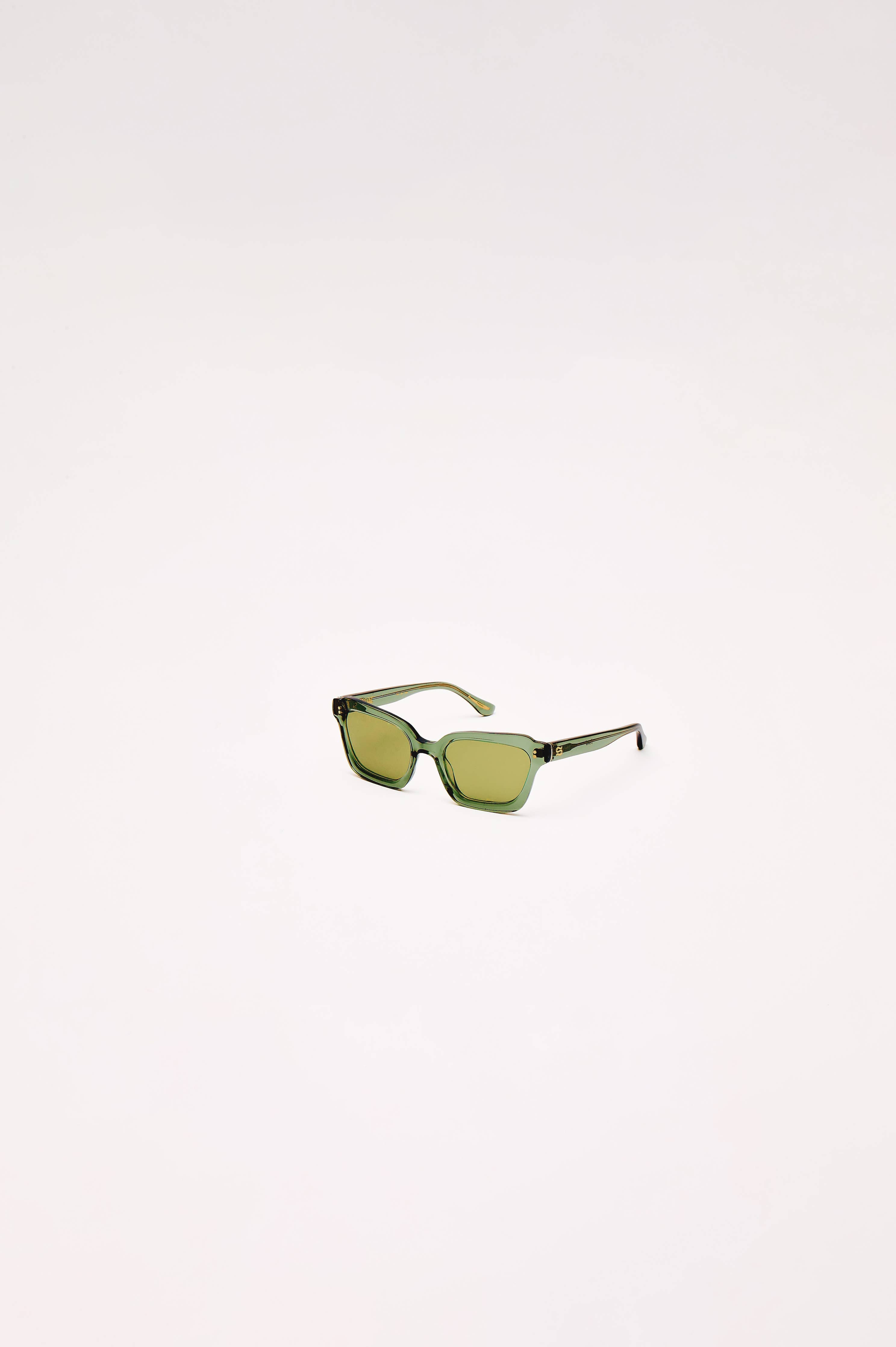 Demi Verde Palma Sunglasses