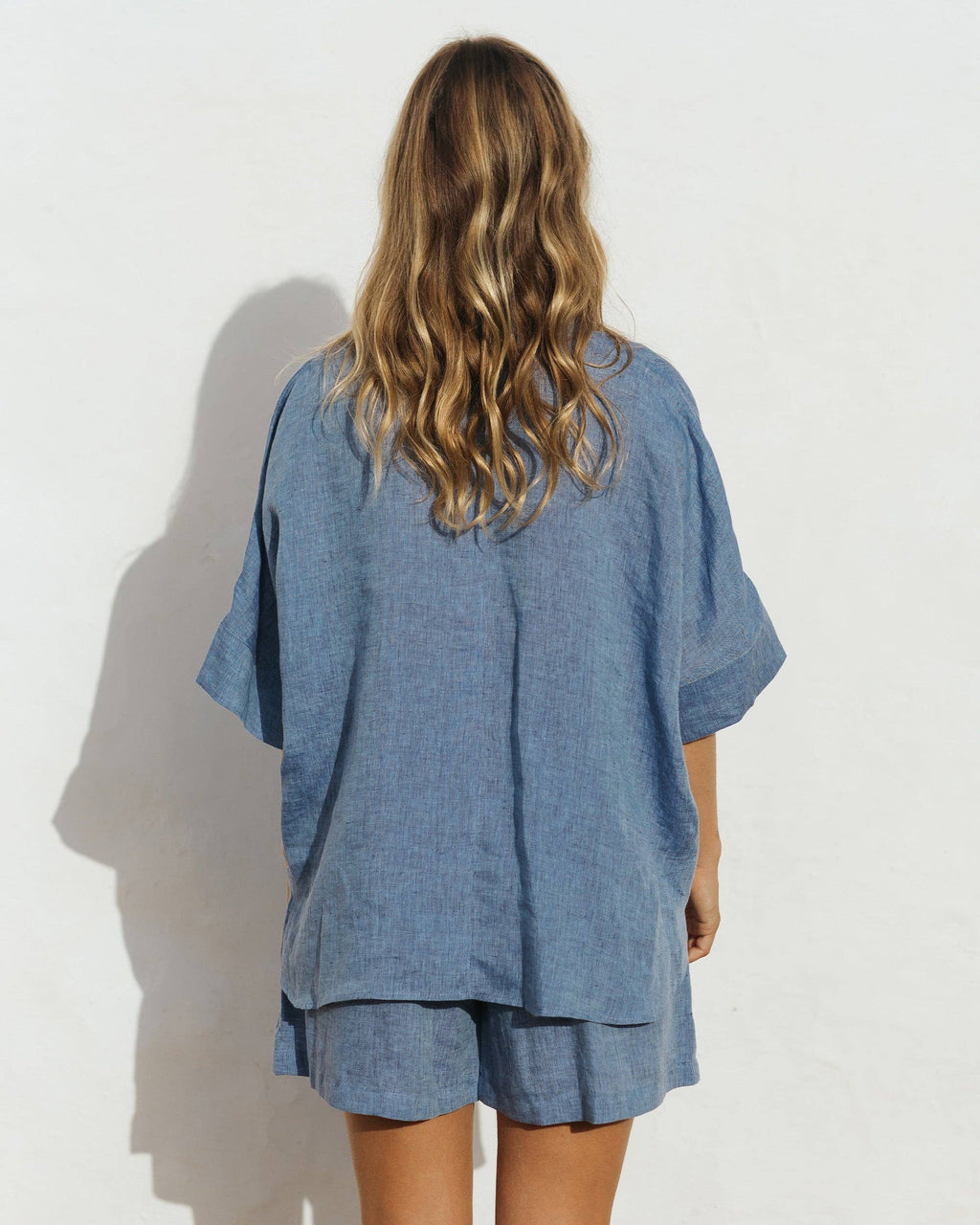 High waisted linen shorts CUENCA in Denim chambray