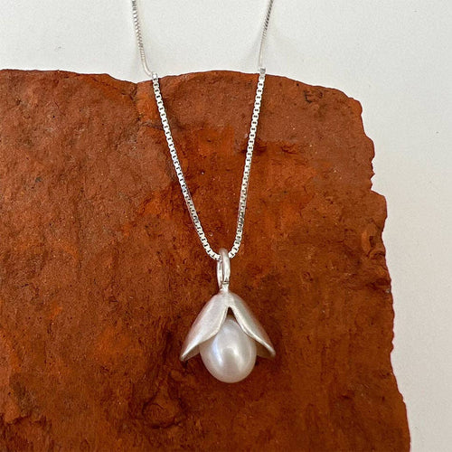 Acorn Pearl Necklace