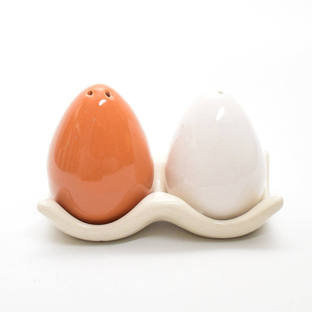 Egg Salt & Pepper Shakers