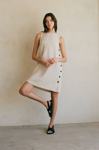 AR1149 | Woven 100% Linen Sleeveless Side Buttoned Mini