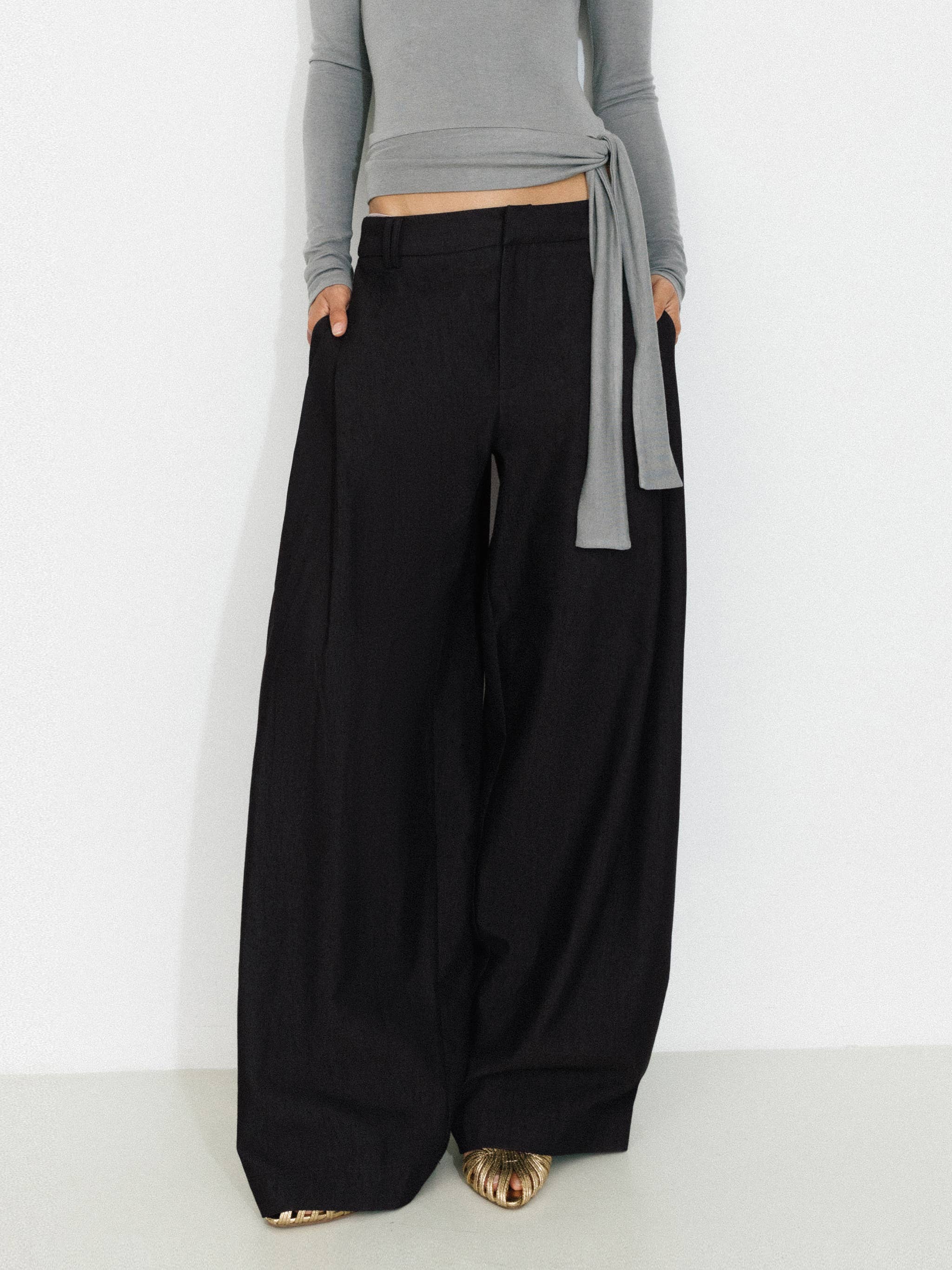 Wide-Leg Tapered Tailored Trousers