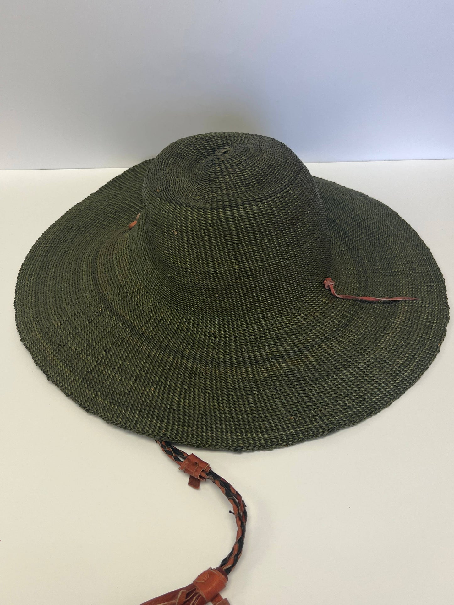 African Straw Sun Hat, Solid color