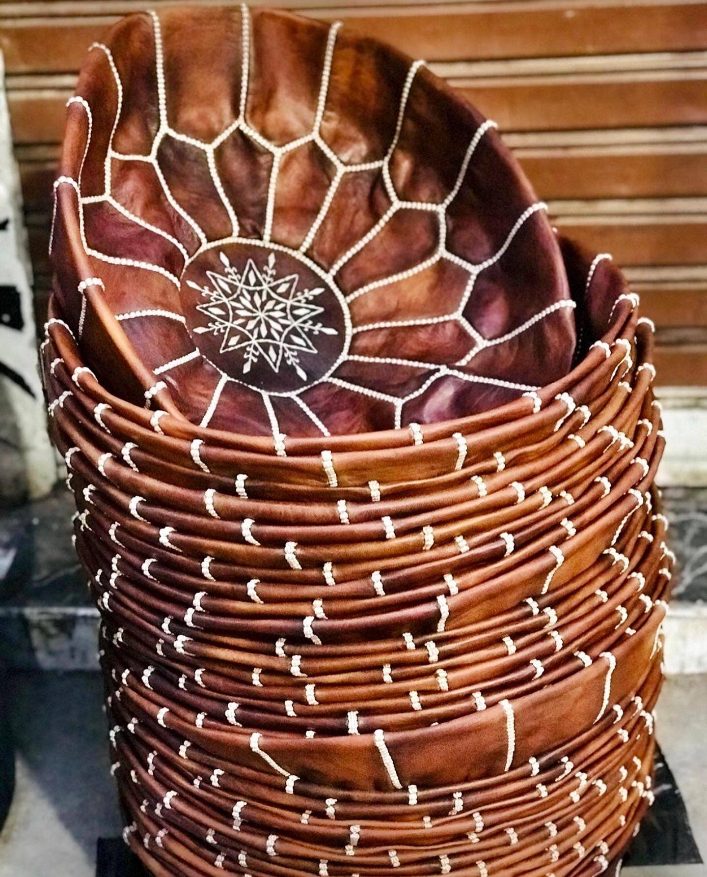 Pouf Moroccan leather pouf, Moroccan Ottoman pouf