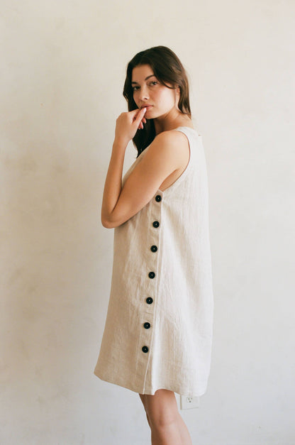 AR1149 | Woven 100% Linen Sleeveless Side Buttoned Mini