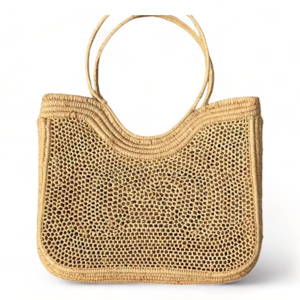 Handmade Raffia Bag with Comfortable Handle