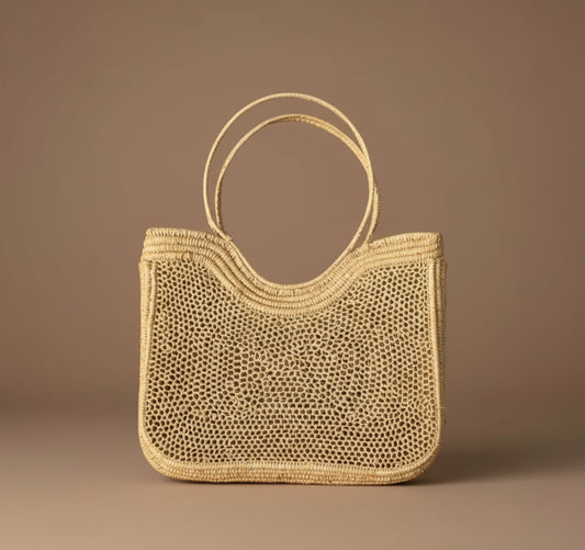 Handmade Raffia Bag with Comfortable Handle