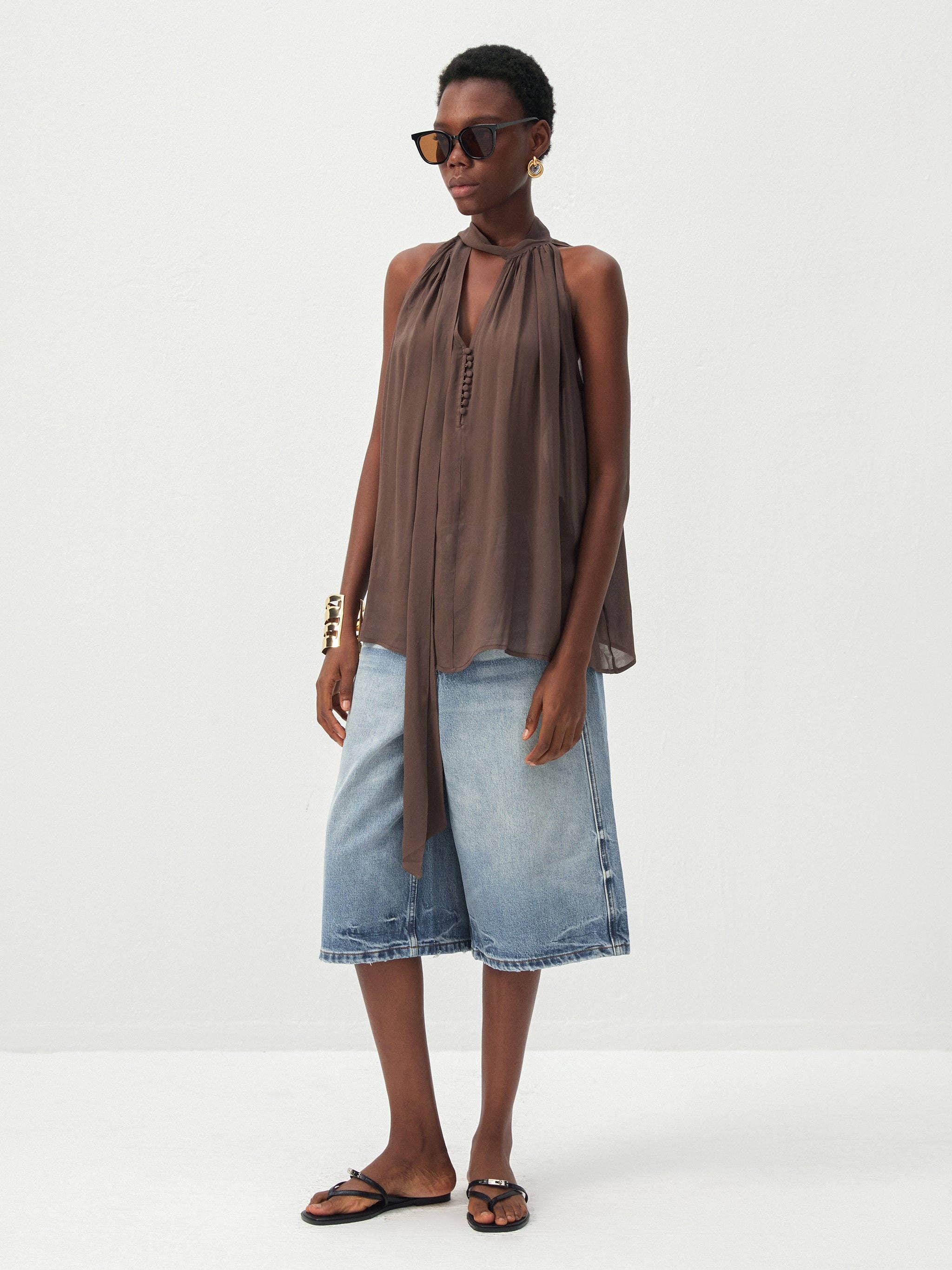 Halter Neck Keyhole Sleeveless Blouse