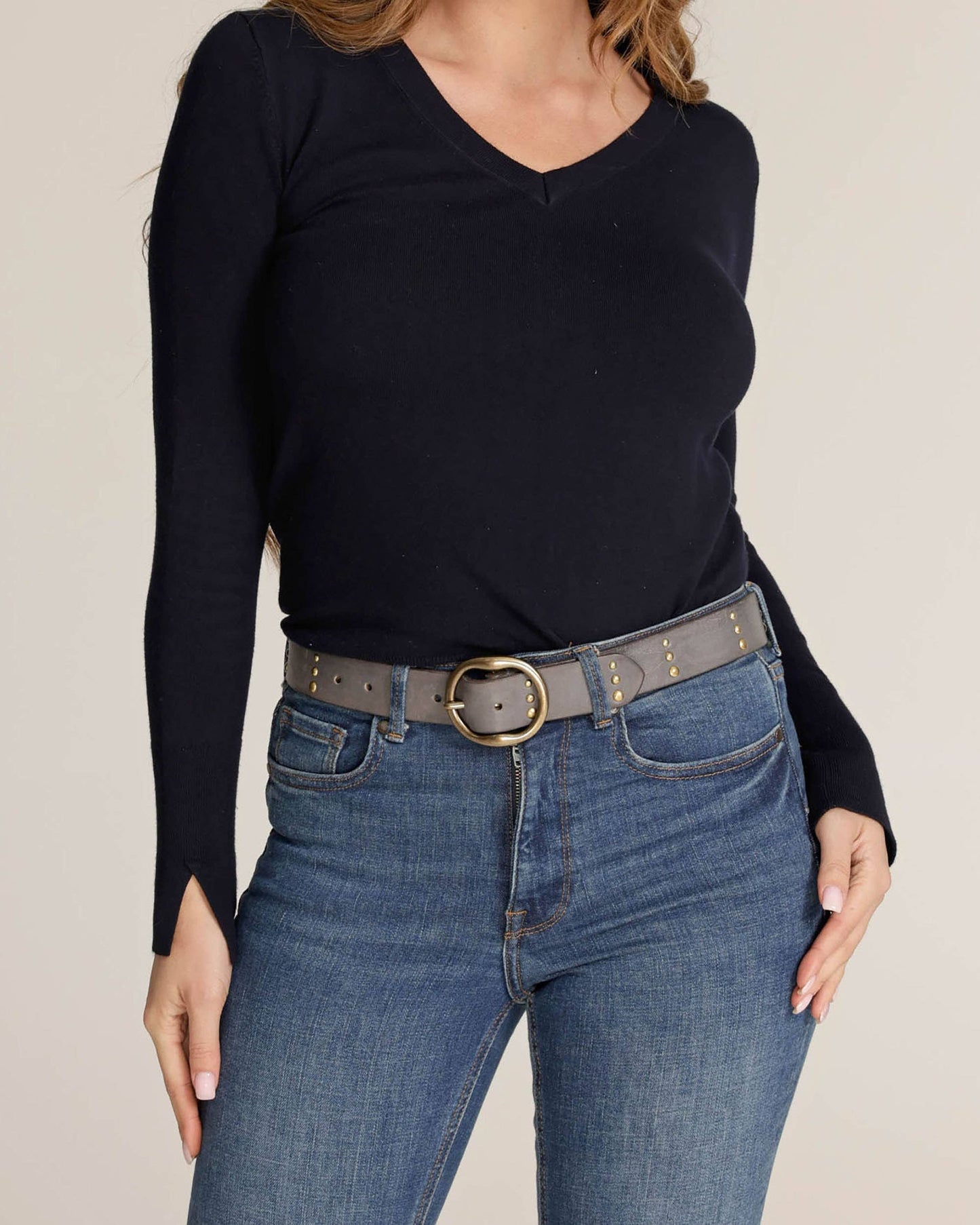 Dion | Round Buckle Leather Studded Belt