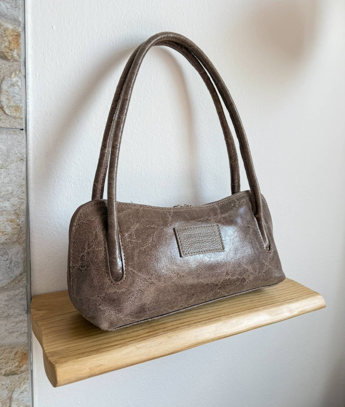 Calf Lather Lizard Pattern Baguette Shoulder Bag