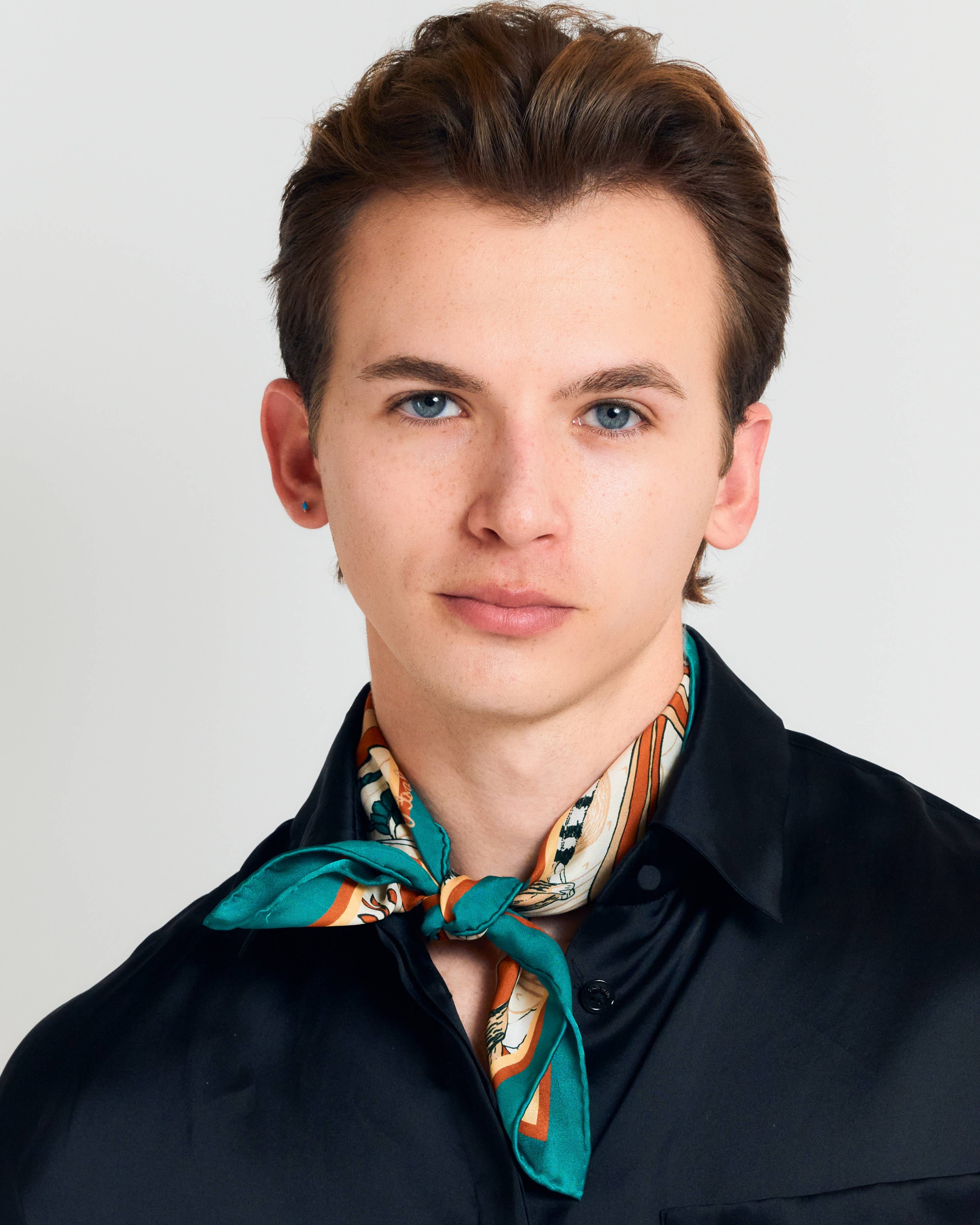 "Madagascar" Silk Bandana - Green