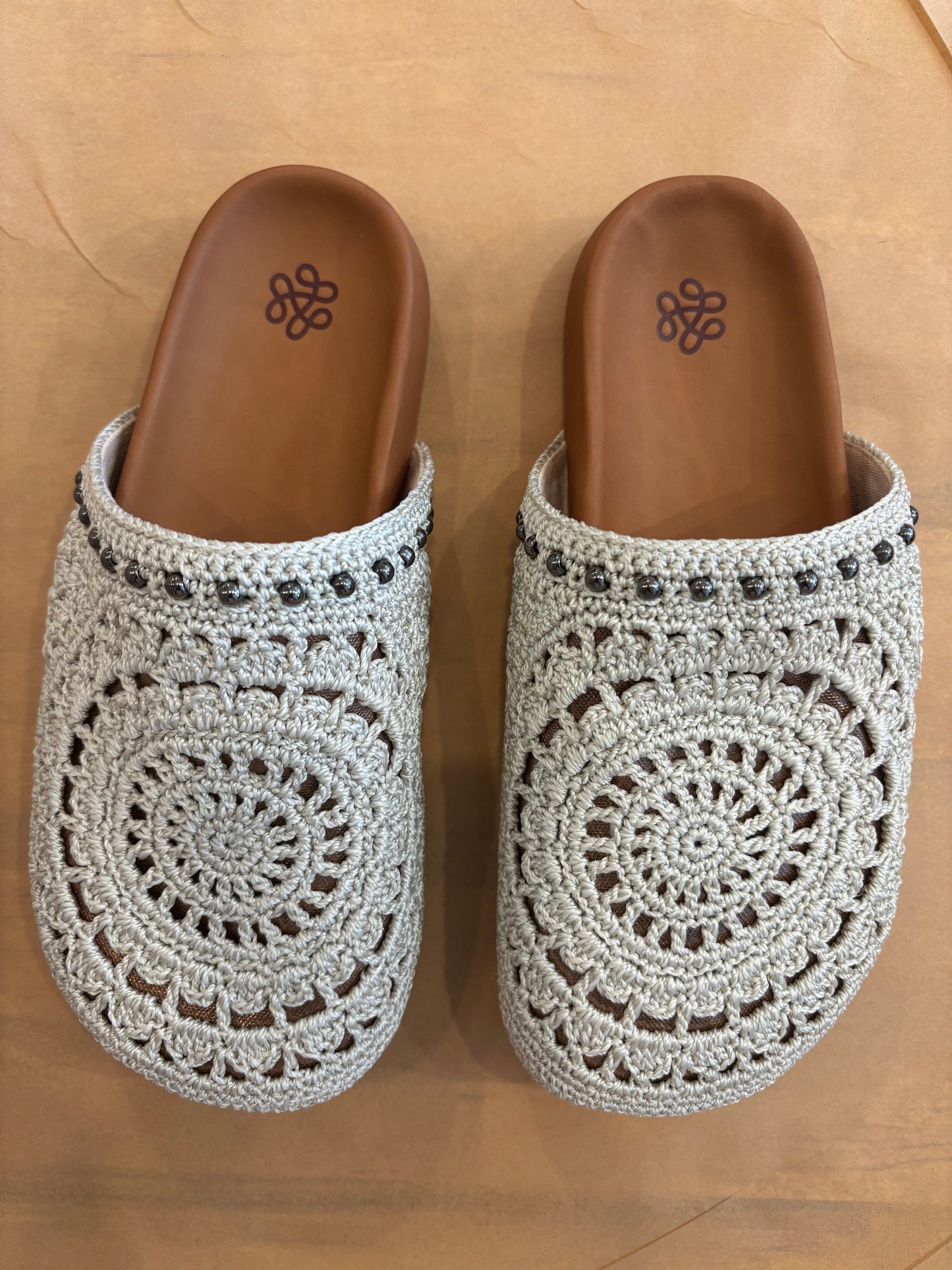 bolinas crotchet clog