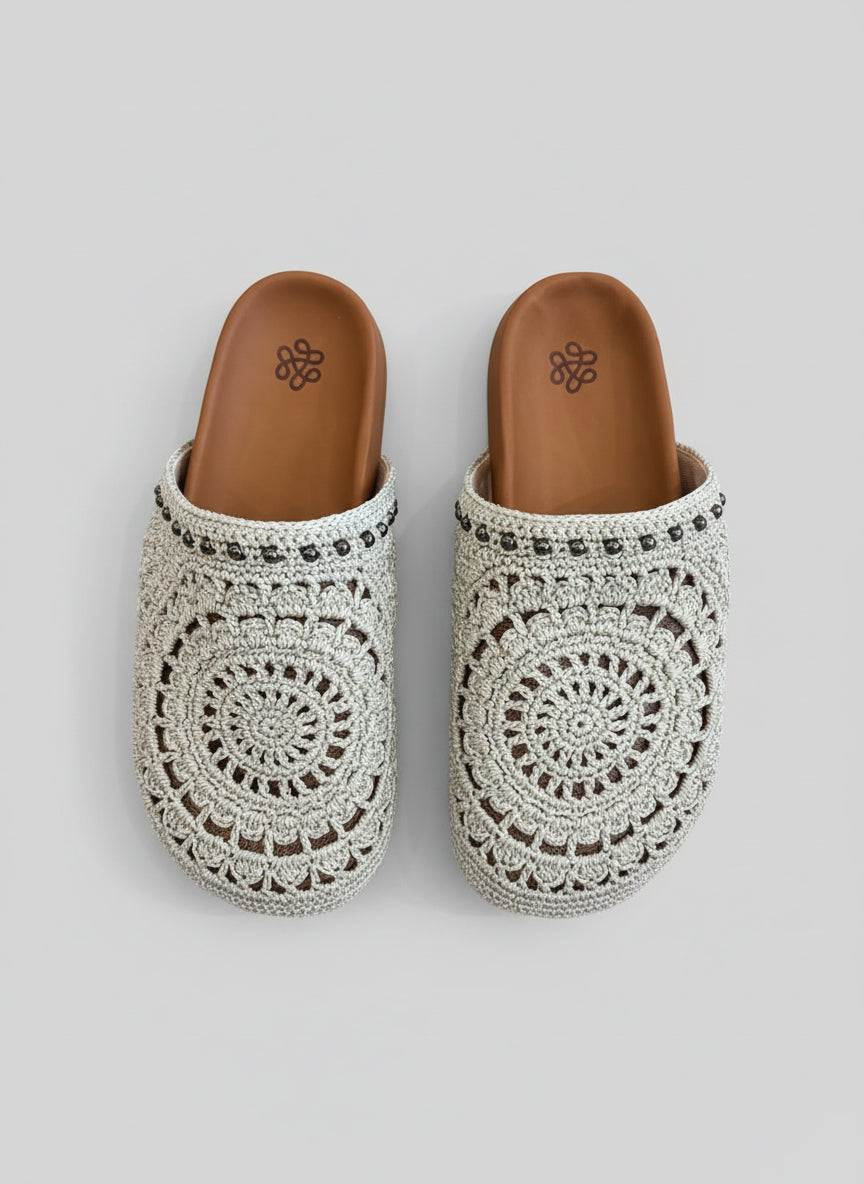 bolinas crotchet clog
