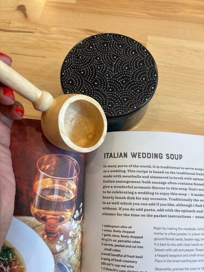 A Bowl of Soup: Over 70 Delicious Recipes Including Toppings & Accompaniments
