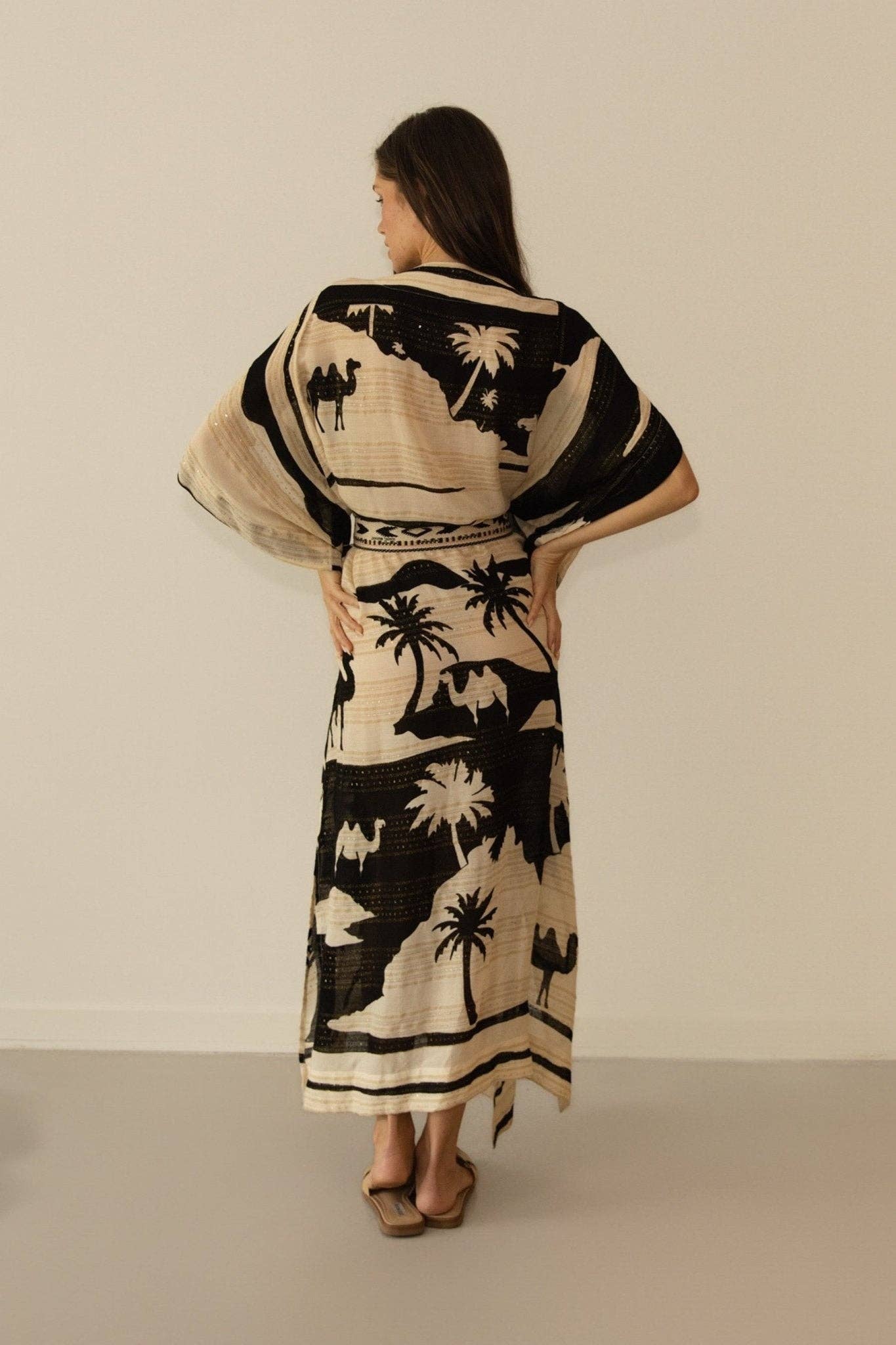 Kha Kimono in Nero