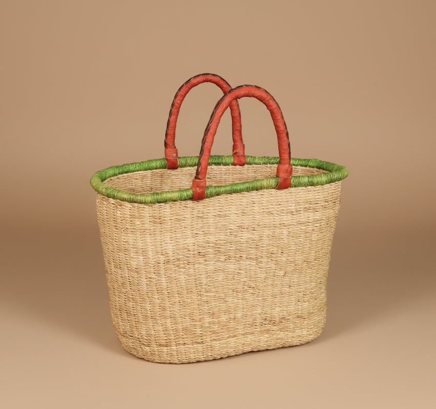 African Bolga Baskets : Natural Large Oval w/Band (G-132)