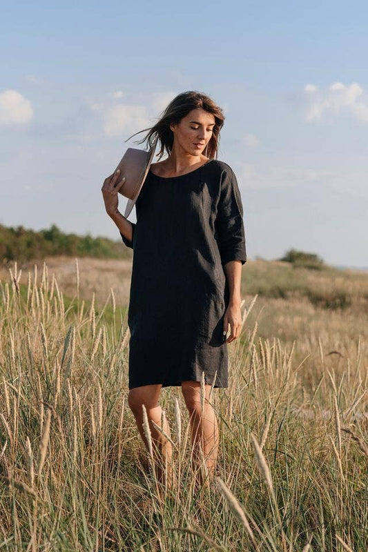 Relaxed fit linen dress Aruba in Black