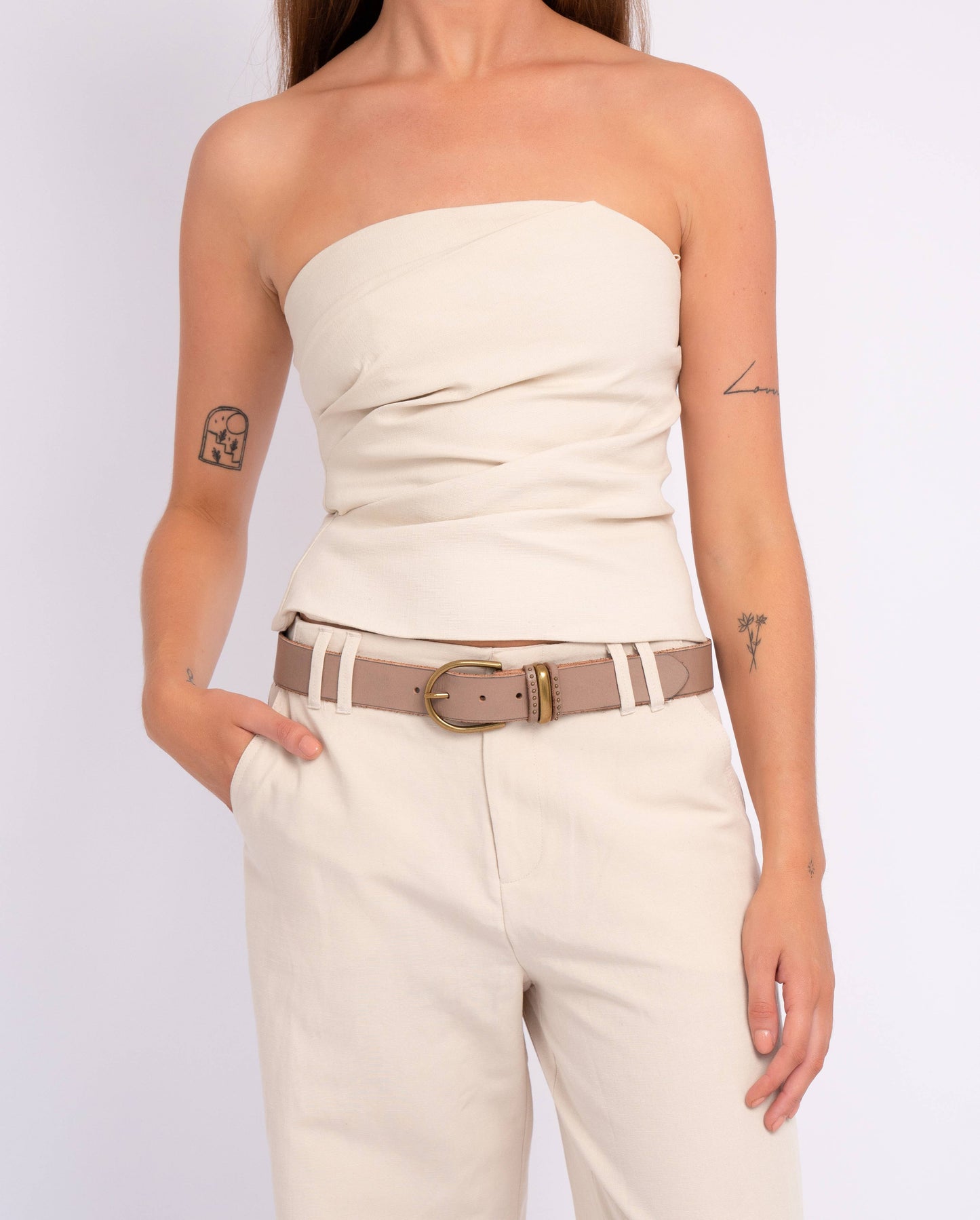 Norine | Gold Buckle Stud Full Grain Leather Belt Women