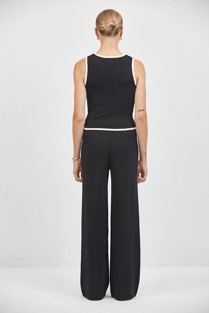 Top Deck Sleeveless Tank