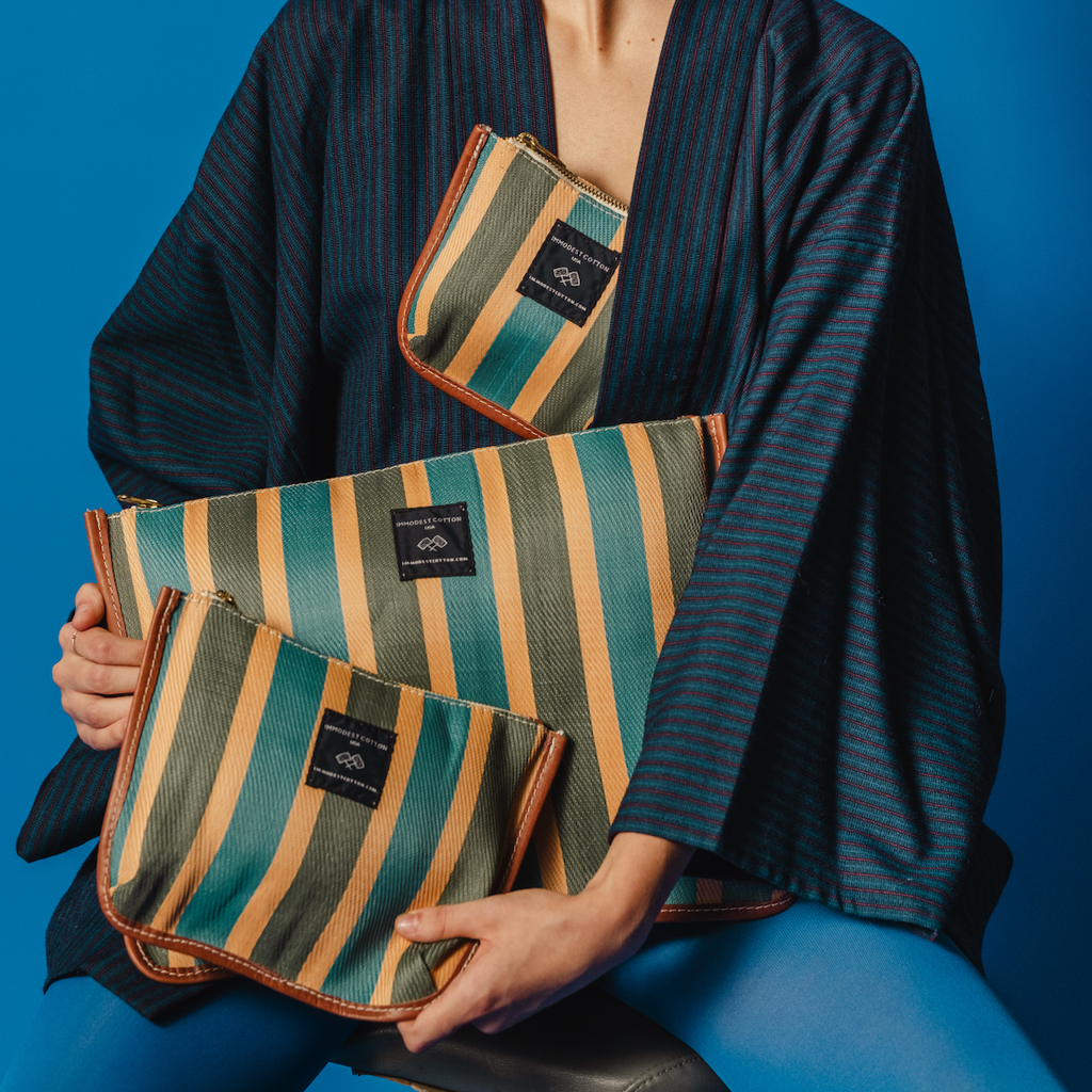 Small Frame Pouch | Poppy