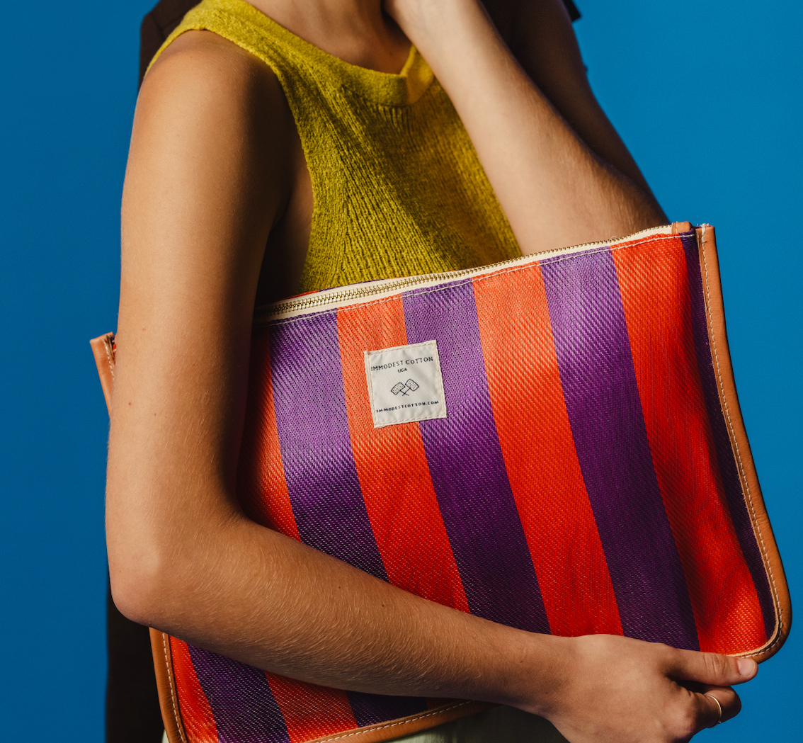 Large Frame Pouch | Poppy