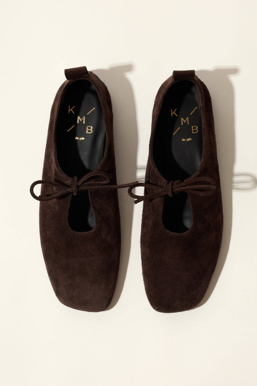 KATY CHOCOLATE – Soft Leather Flats with Front Tie