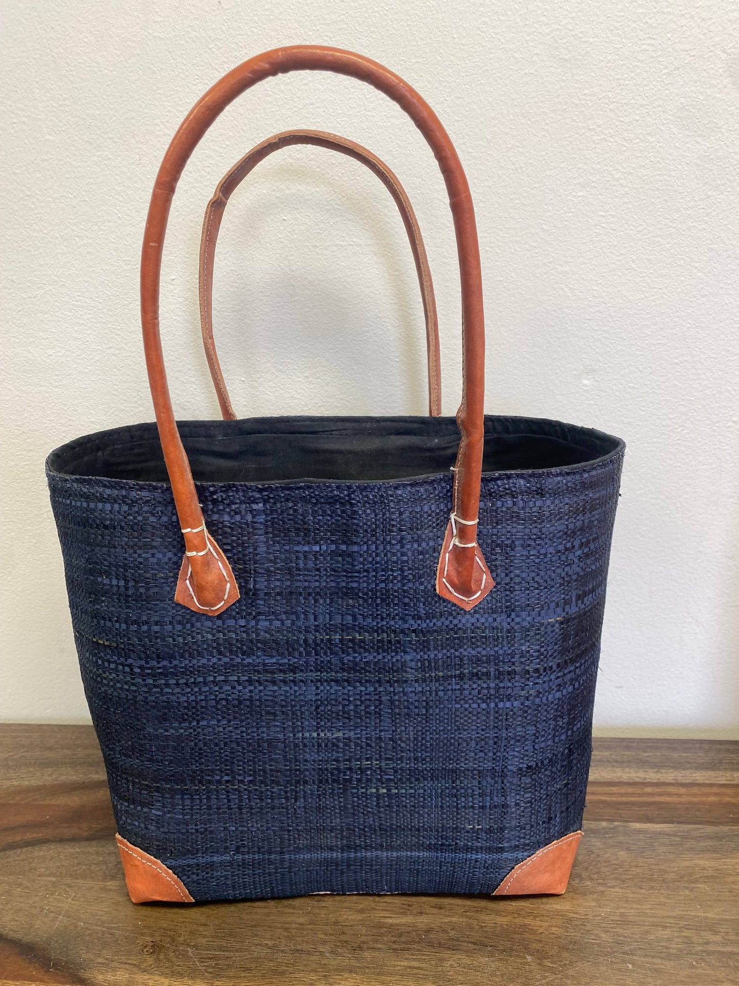 Madagascar Solid Tote Bag