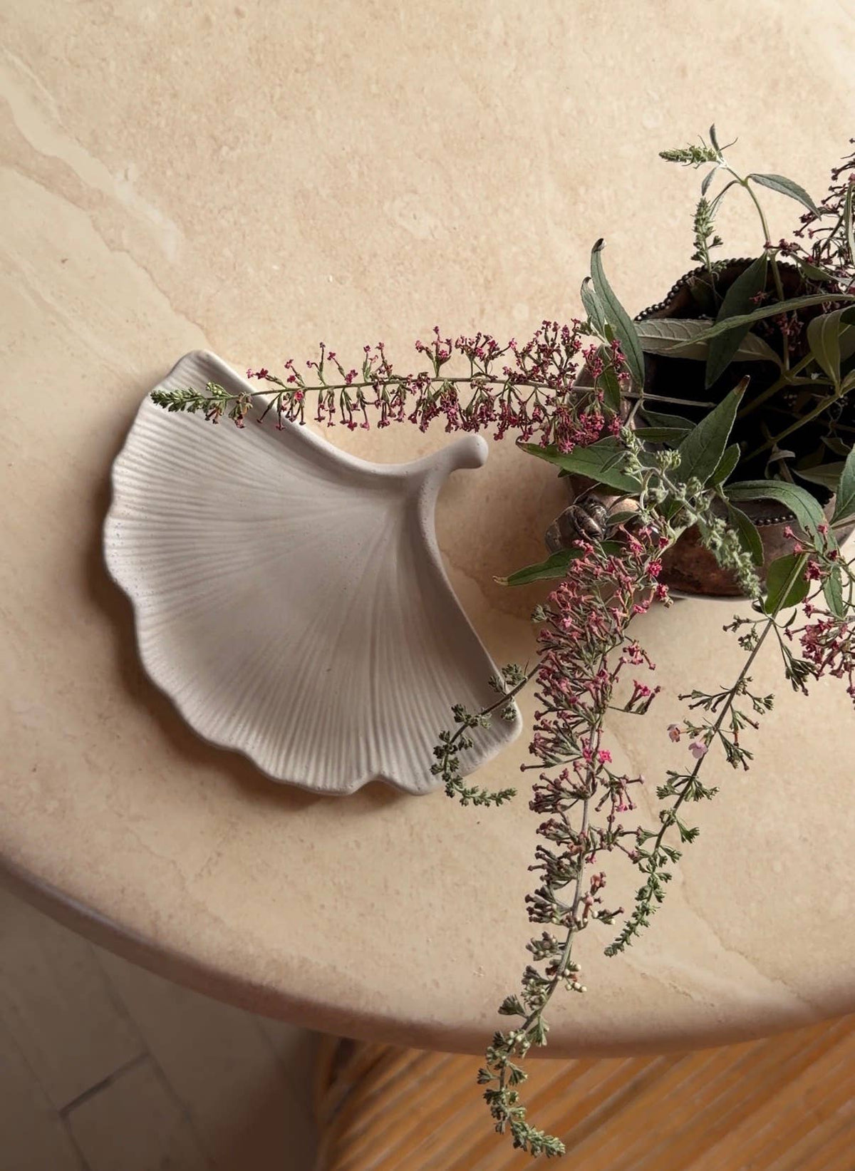 Stone Gingko Leaf Tray