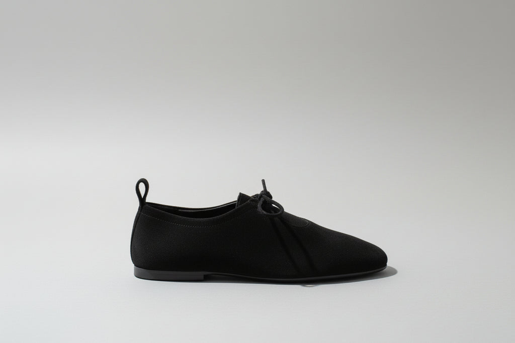 KATY BLACK – Soft Leather Flats with Front Tie