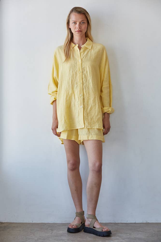 Butter Shorts in Linen