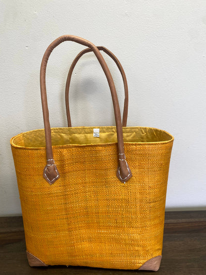 Madagascar Solid Tote Bag